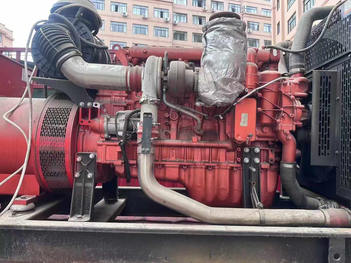凯里如何选择适合 600kW 柴油发电机组的过载保护器？