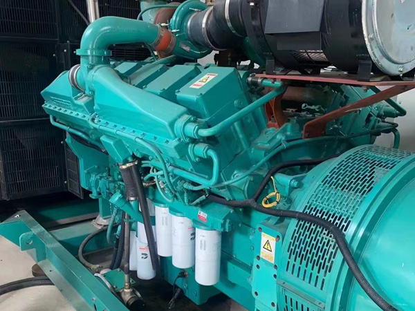 凯里更换100kW柴油发电机组机油时，需要注意哪些事项？